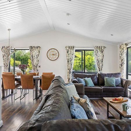 Lilac Lodge, 22 Roadford Lake Lodges Lifton Esterno foto