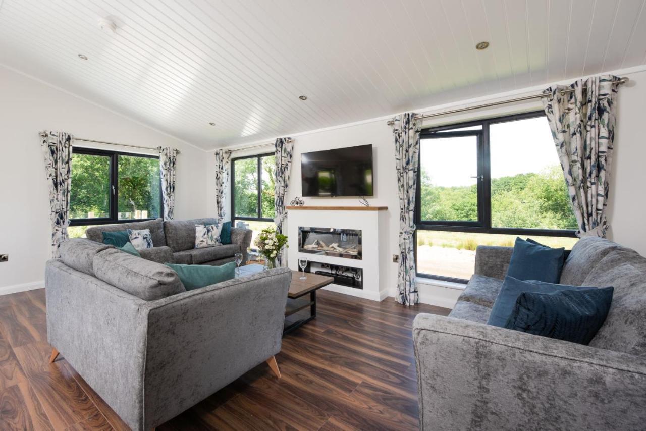 Lilac Lodge, 22 Roadford Lake Lodges Lifton Esterno foto