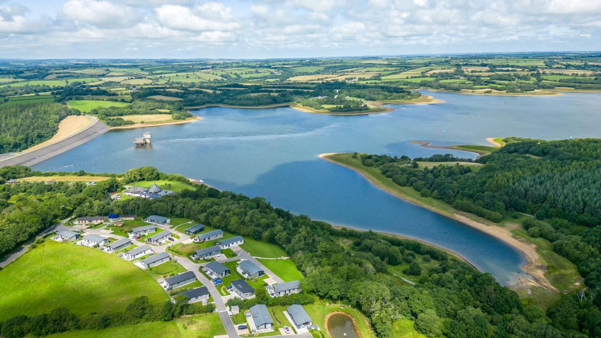 Lilac Lodge, 22 Roadford Lake Lodges Lifton Esterno foto