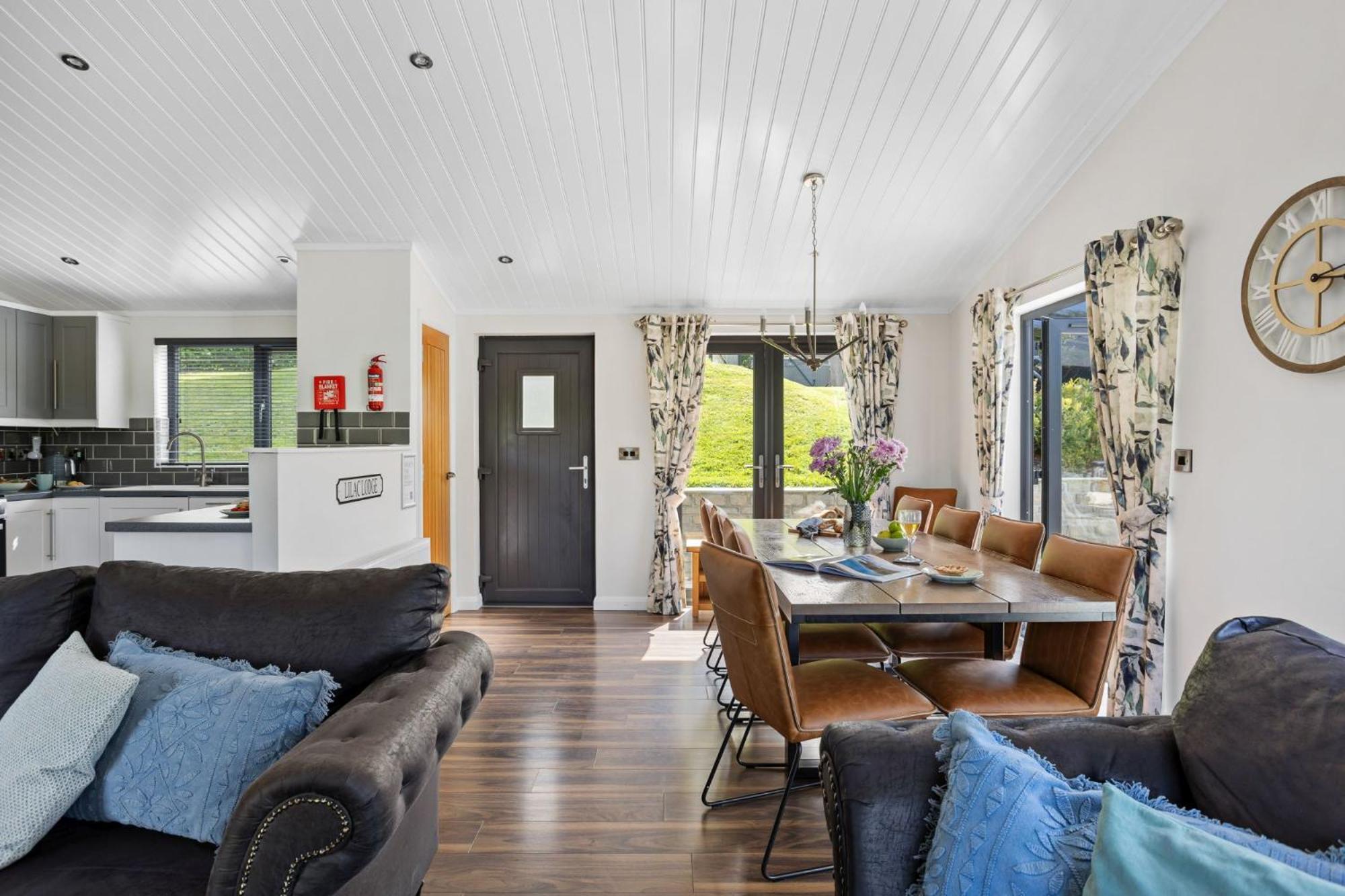 Lilac Lodge, 22 Roadford Lake Lodges Lifton Esterno foto